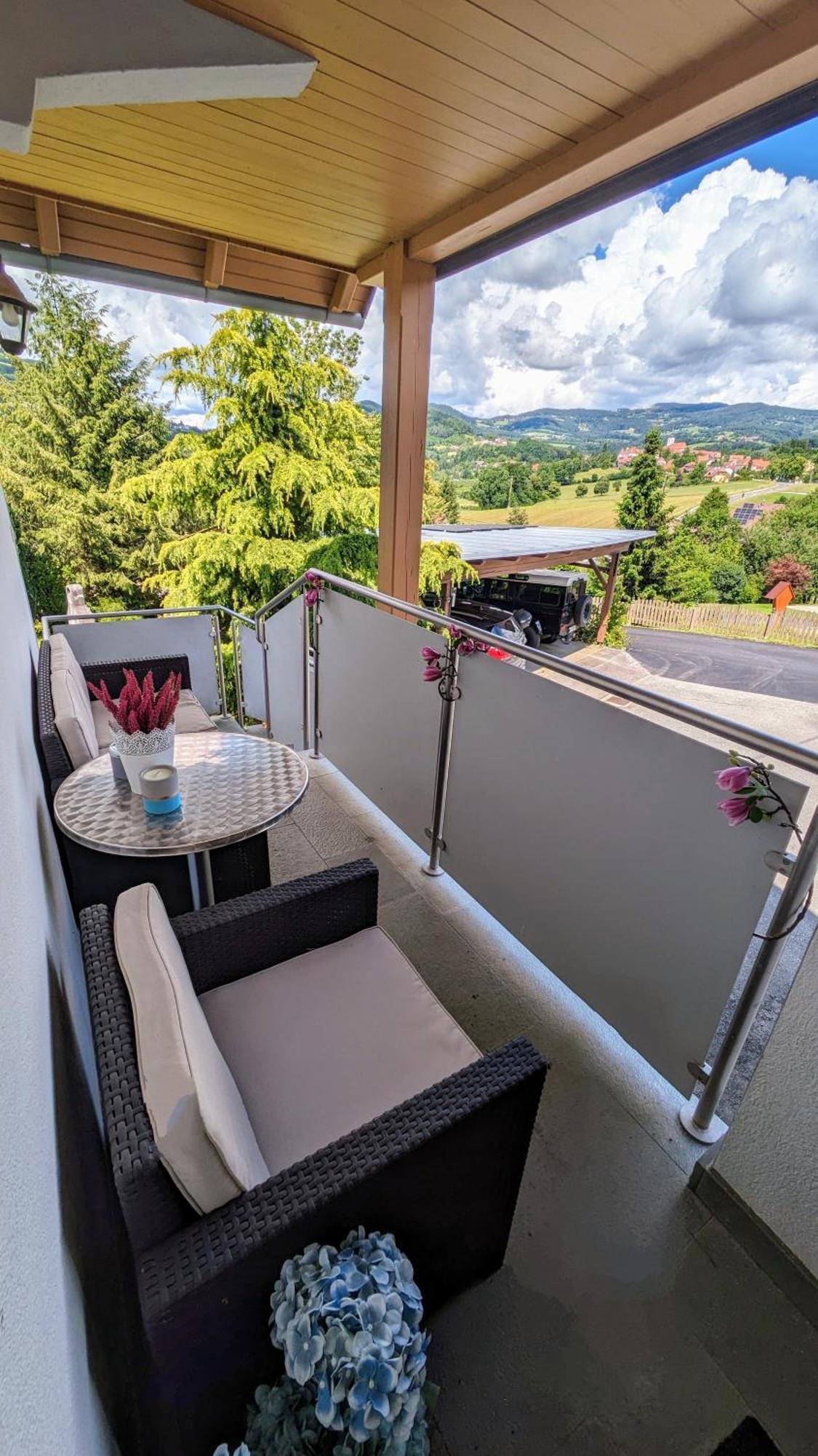 Zwei Schlafzimmer Ferienapartment Anna Am Stubenbergsee Inklusive Vier E-Bikes Exterior foto